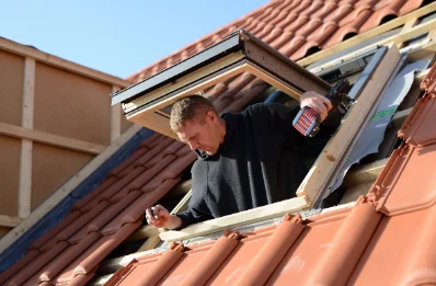 Pose de fenêtres de toit Velux à la Chabanne
